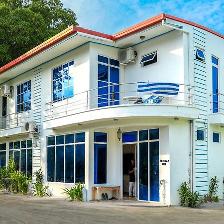 Sevinex Inn Feridhoo Exterior photo
