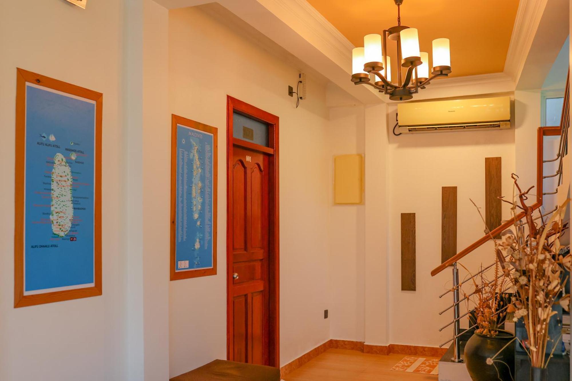 Sevinex Inn Feridhoo Exterior photo