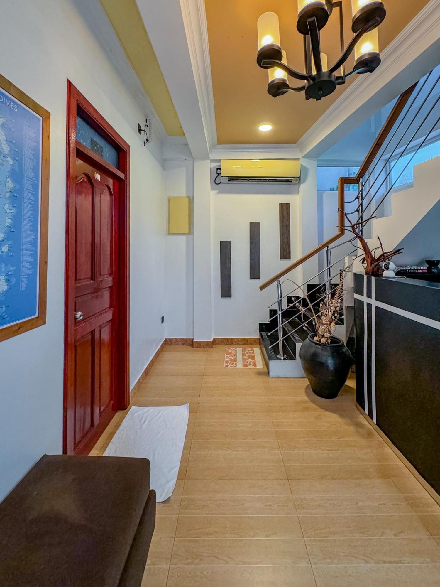 Sevinex Inn Feridhoo Exterior photo