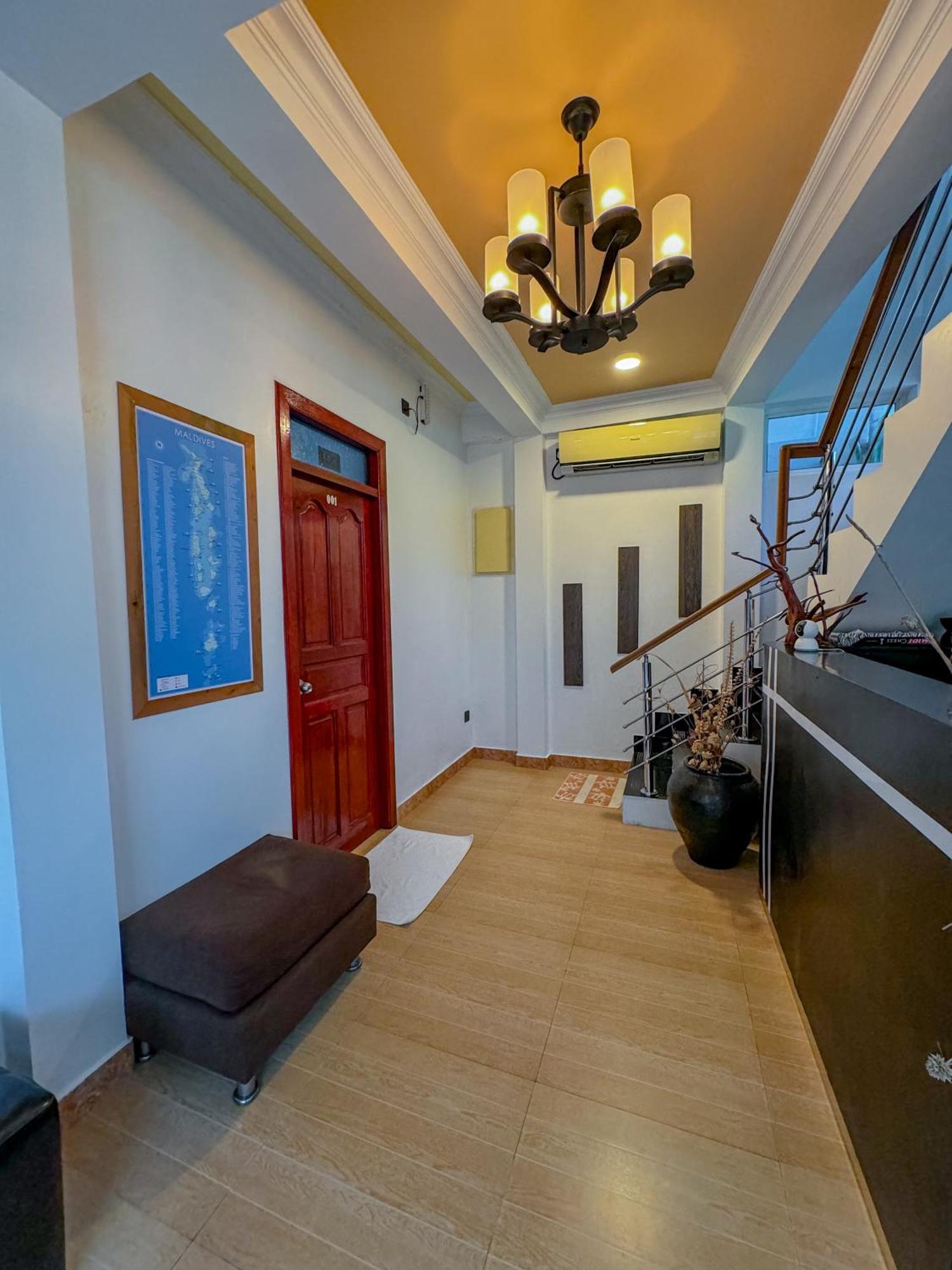 Sevinex Inn Feridhoo Exterior photo
